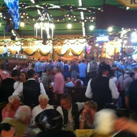 Bavaria Wirtshaus - & 3* فرانكينبرغ